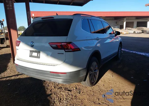 2019 Volkswagen Tiguan 2.0T Se/2.0T Sel/2.0T Sel R-Line/2.0T Sel R-Line Black from USA, damaged, VIN 3VV2B7AX6KM044738